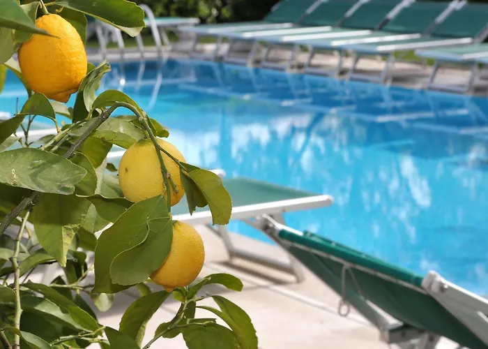 Cheap hotel: Hotel Al Sole Bardolino